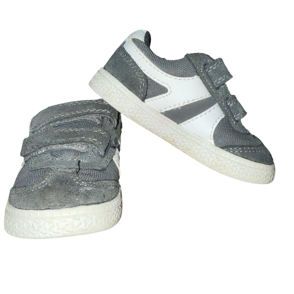 Cat & Jack Kids Gray Sneakers with Velcro Straps